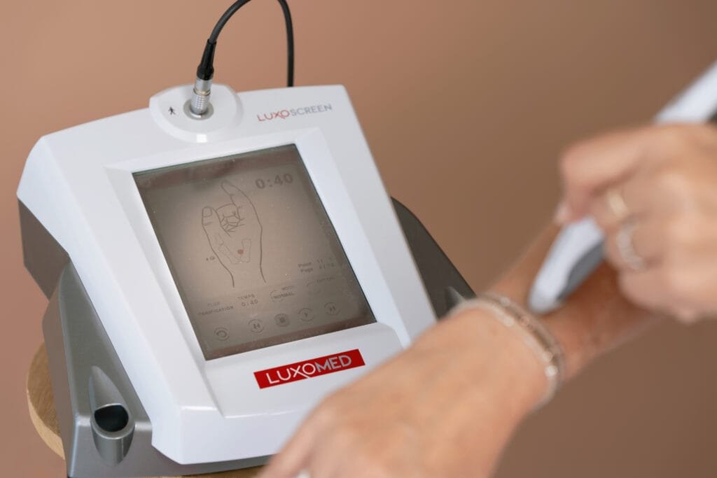 Photo de l'appareil de luxopuncture